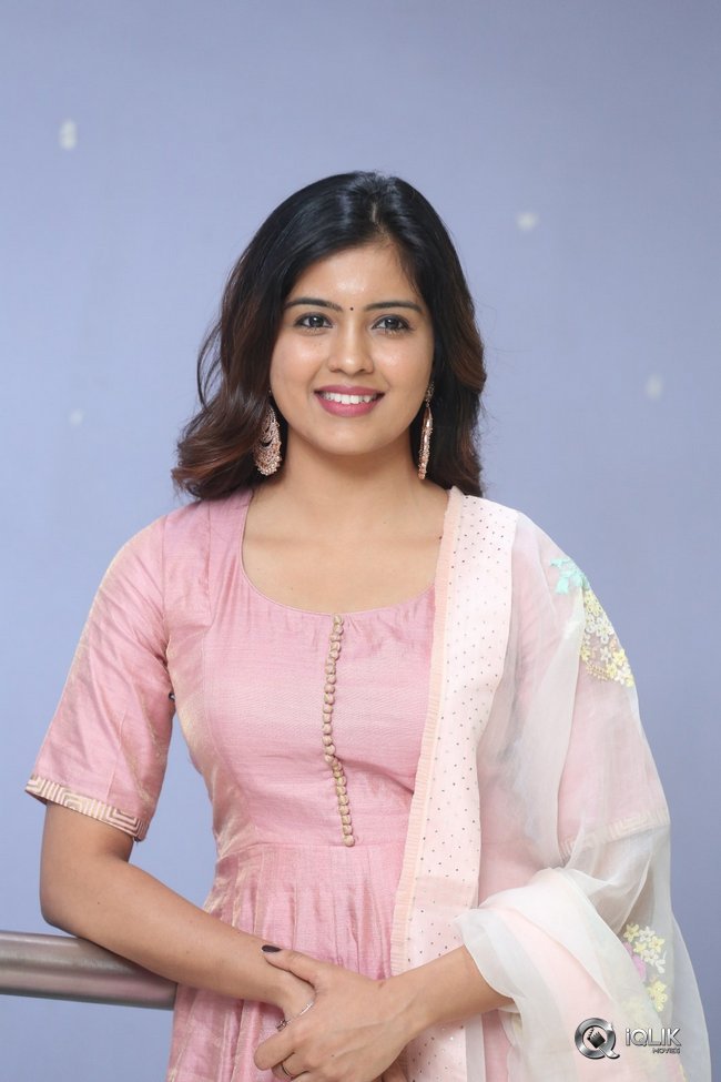 Amritha-Aiyer-at-30-Rojullo-Preminchadam-Ela-Movie-Press-Meet
